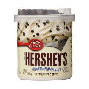 Betty Crocker Hershey's Cookies & Cream Frosting 453g